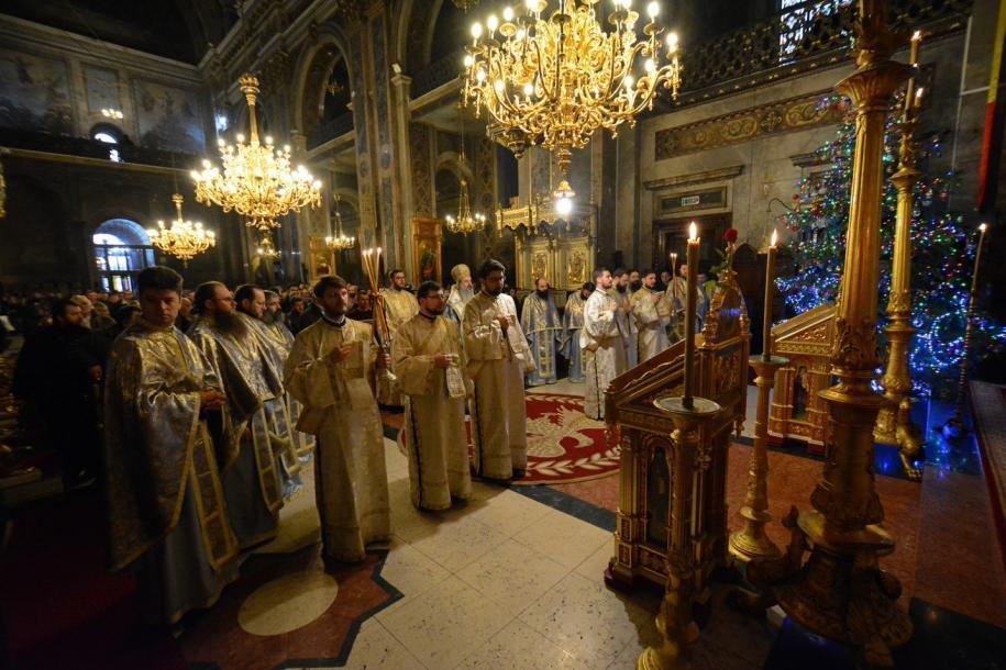 Sfânta Liturghie a fost săvârșită de IPS Mitropolit Teofan în Catedrala mitropolitană/ Foto: Flavius Popa