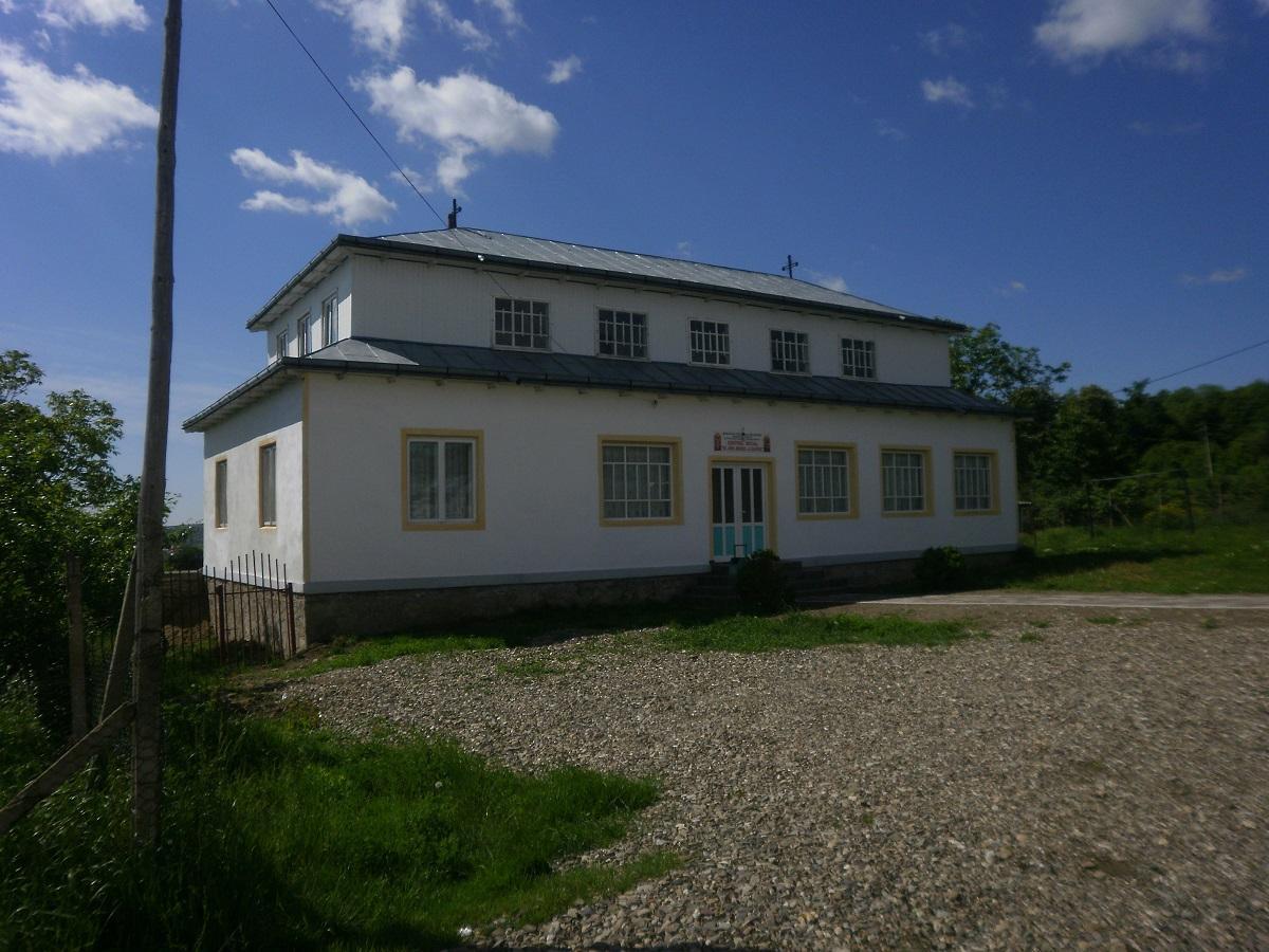 Centrul social Sfinții Arhangheli Mihail și Gavriil